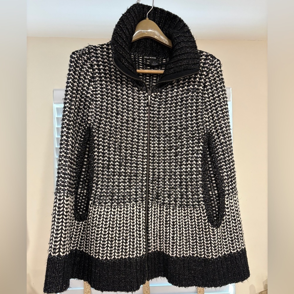 DKNY Black and Cream Knit Zip Front Sweater Poncho | S